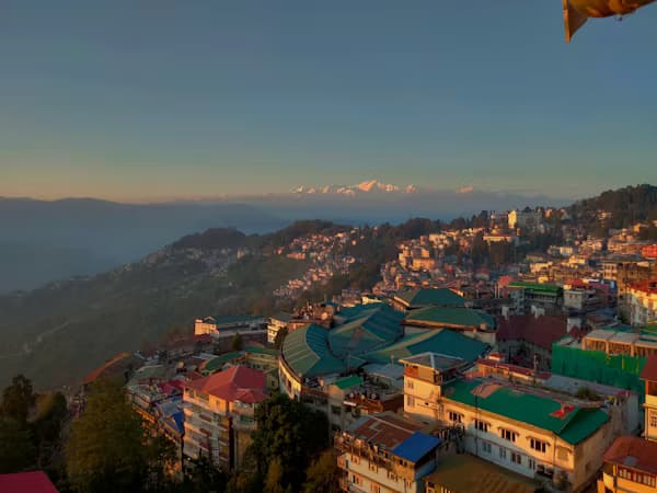 Expert Travel Agent in Darjeeling